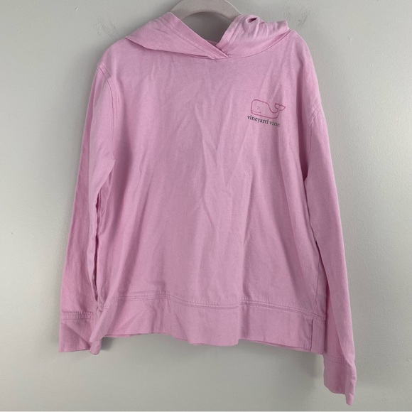 Vineyard Vines Other - Vineyard Vines Vintage Whale Graphic Hoodie Long-Sleeved Tee